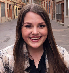 headshot-of-young-caregiver